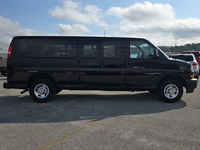 2025 Chevrolet Express 3500 LS:C02507