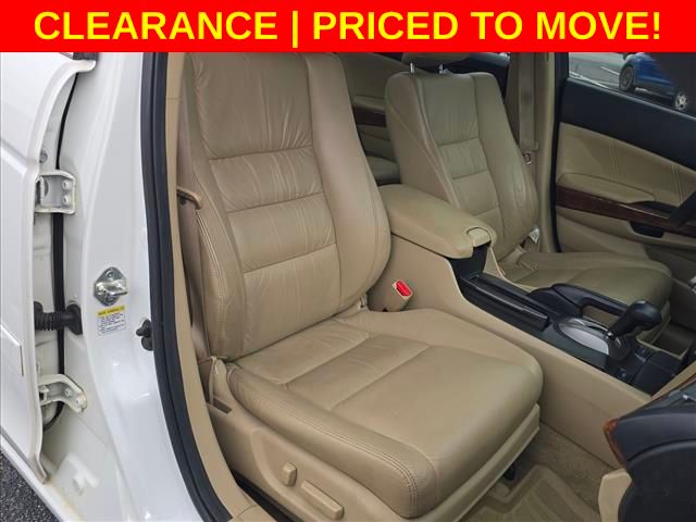Used 2011 White Honda EX-L image 14
