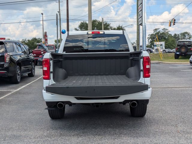 2025 Ram 1500 Big Horn Crew Cab 4x4 5'7" Box