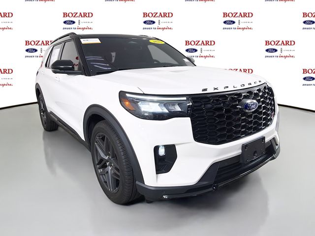 White Metallic 2025 Ford Explorer SUV / Crossover All-Wheel Drive Automatic