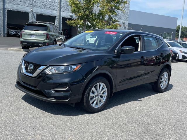 2020 Nissan Rogue Sport S 7