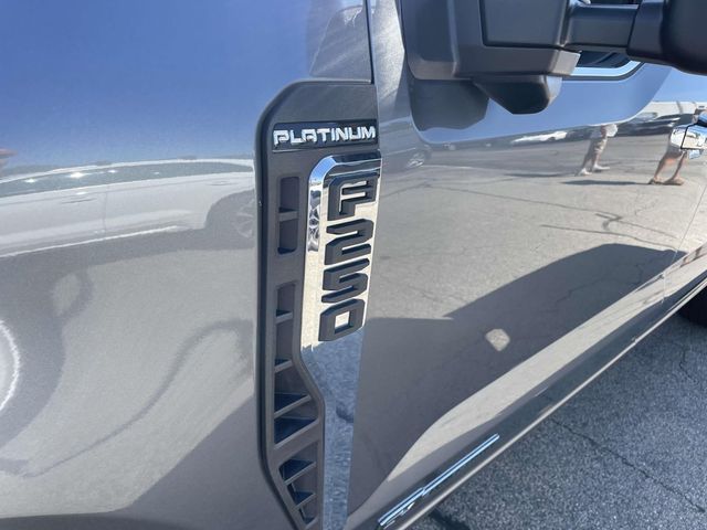 2023 Ford F-250SD Platinum 10