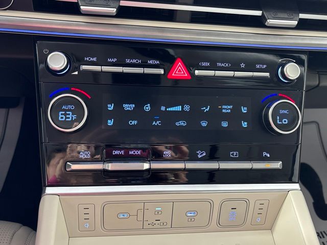 Used 2025 Hyundai Santa Fe Hybrid SUV