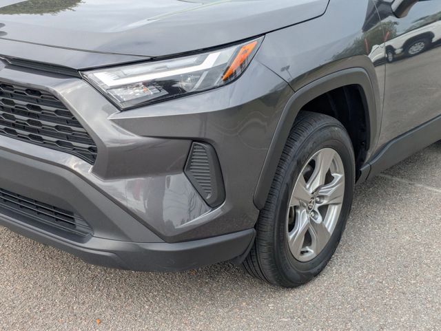 2024 Toyota RAV4 XLE - 8