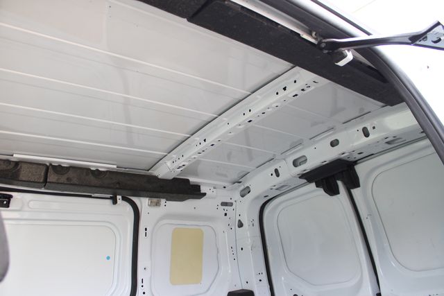 Used 2014 White Ford XL image 17