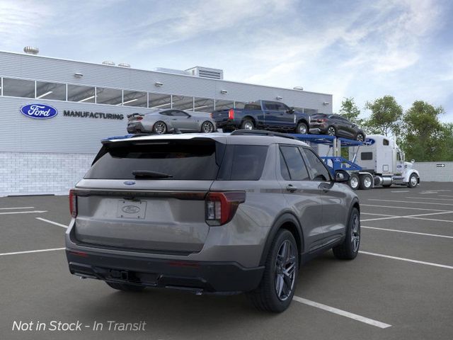 2025 Ford Explorer ST-Line 8