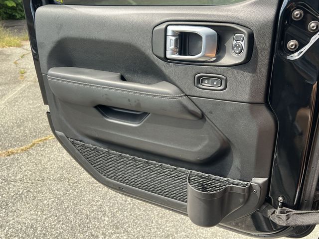 Used 2023 Black Jeep Rubicon image 31