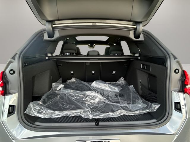 2026 BMW X3 30 - Photo 21
