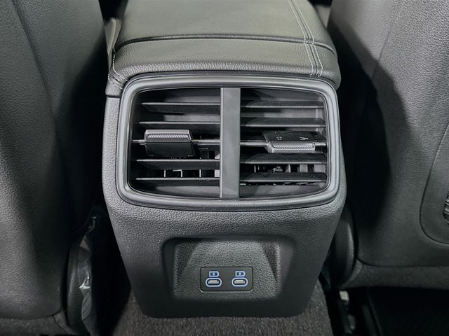 Thumbnail: 2026 Genesis G70 - 26