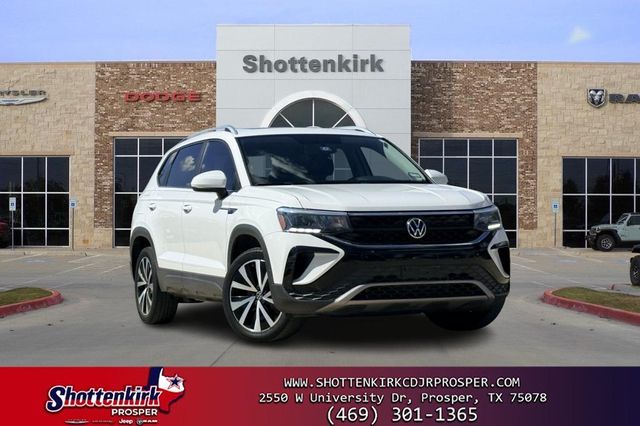 White 2022 Volkswagen Taos SUV / Crossover Front-Wheel Drive 8-Speed Automatic