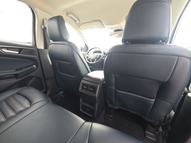 2023 Ford Edge SEL:B02333A
