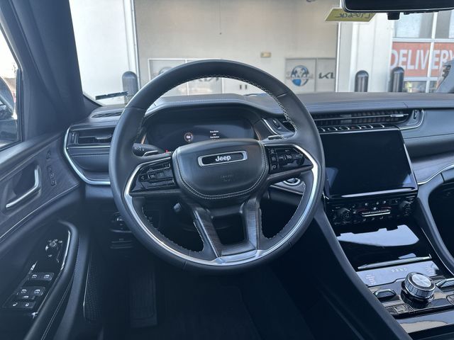 Certified Used 2023 White Jeep Overland image 13