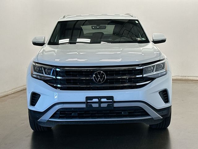 2023 Volkswagen Atlas Cross Sport 3.6L V6 SE w/Technology White at Sutliff Volkswagen