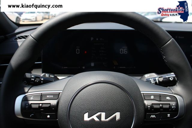 New 2026 Kia K5 Sedan