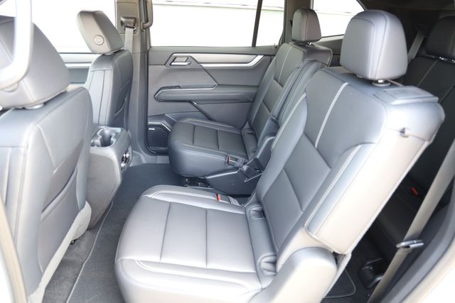 2026 GMC Acadia Elevation White at Big Star Buick GMC