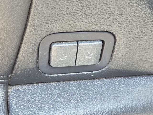 Used Car 2012 Lincoln Mkz  Base For Sale Under $10,000 In Plainview, Texas
