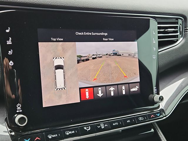 2024 Jeep Wagoneer Base Silver at River Oaks CDJR
