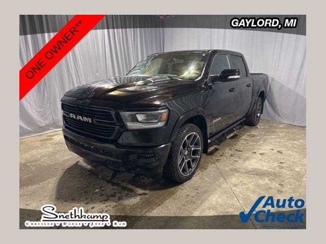 Diamond Black Crystal Pearlcoat 2019 RAM 1500 Laramie Crew Cab 4WD Pickup Truck Four-Wheel Drive 8-Speed Automatic