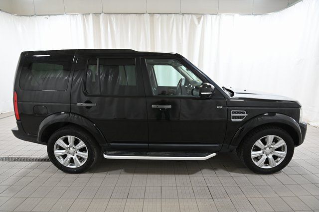 Used 2016 Black Land Rover HSE image 15