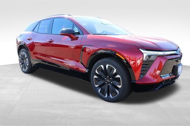 2025 Chevrolet Blazer EV RS 17