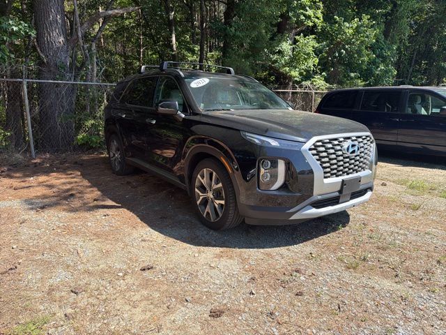 Used 2021 Black Hyundai SEL image 5