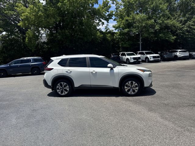 Used 2023 White Nissan SV image 4