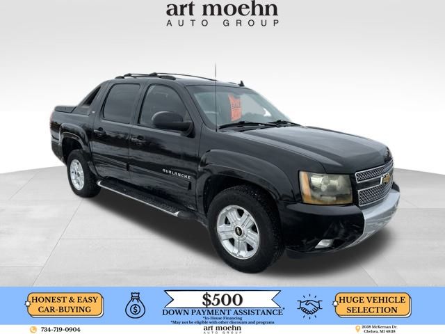 2011 Chevrolet Avalanche LT RWD
