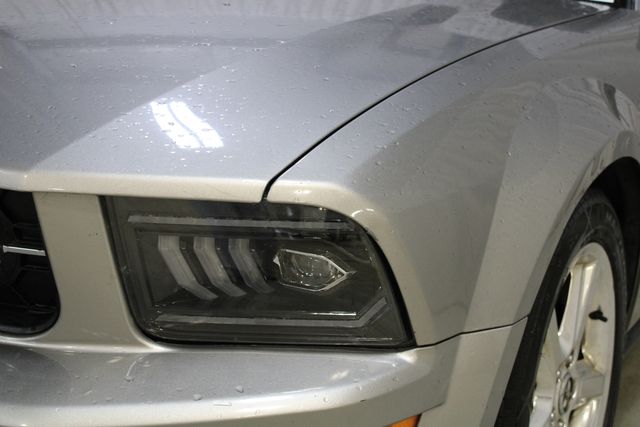 Used 2008 Silver Ford V6 Deluxe image 32