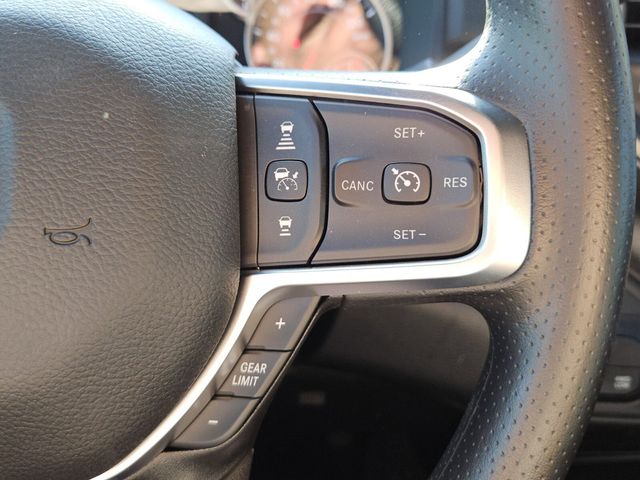 2026 Ram 2500 Black Express Crew Cab 4x4 6'4" Box