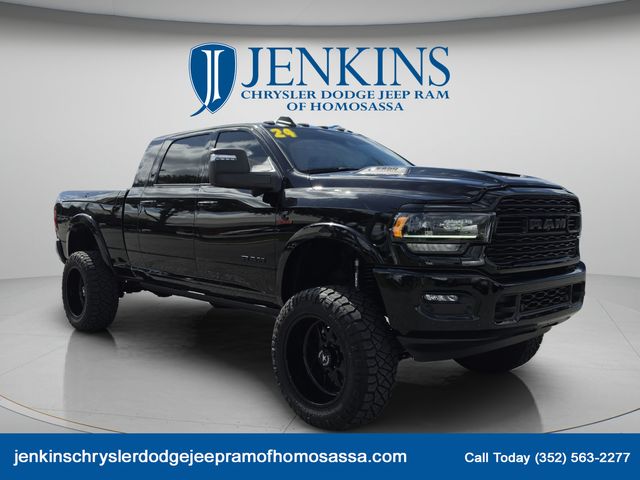 Diamond Black Crystal Pearlcoat 2024 RAM 2500 Pickup Truck Four-Wheel Drive 6-Speed Automatic