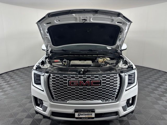 Used 2022 GMC Yukon XL SUV