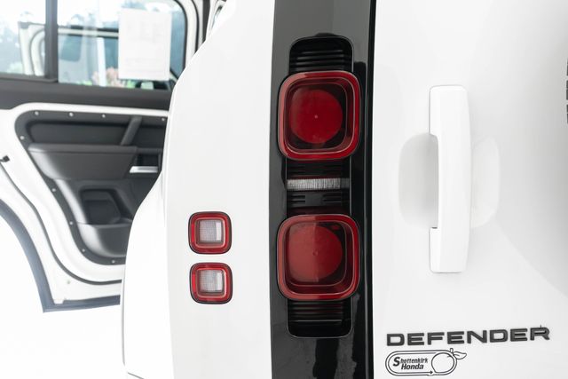 Used 2025 Land rover Defender 110 SUV