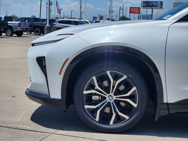 2026 Toyota Crown Signia XLE White at Classic Chevrolet Galveston