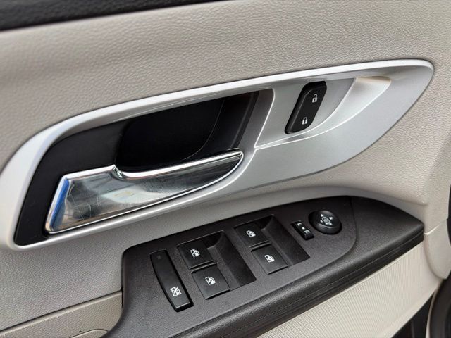 Used 2017 Chevrolet Equinox SUV