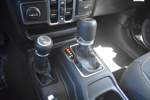 New Car 2025 Jeep Gladiator  Sport S For Sale Under $50,000 In Austin, Texas