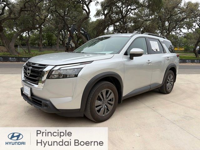  2024 Nissan Pathfinder SV 4WD   