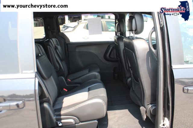 Used 2014 Chrysler Town & Country Van