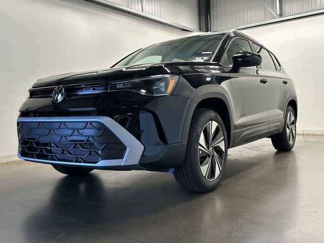 2025 Volkswagen Taos 1.5T SE Black at Subaru and VW of Moon Township