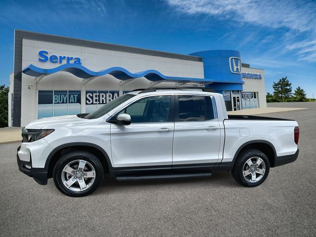 Platinum White Pearl 2025 Honda Ridgeline Pickup Truck All-Wheel Drive 9-Speed Automatic