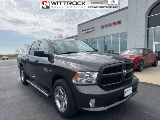 Gray (Granite Crystal Metallic Clearcoat) 2017 RAM 1500 Express Crew Cab 4WD Pickup Truck Four-Wheel Drive 8-Speed Automatic