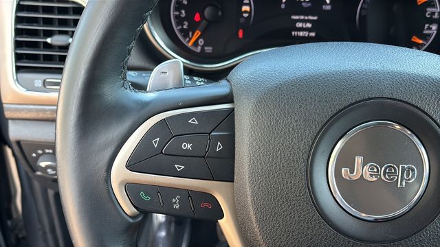 Used 2016 Silver Jeep Laredo image 22
