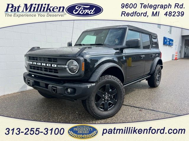 Shadow Black 2024 Ford Bronco SUV / Crossover Four-Wheel Drive Automatic