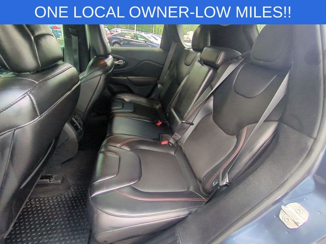 Used 2019 Blue Jeep Trailhawk image 30