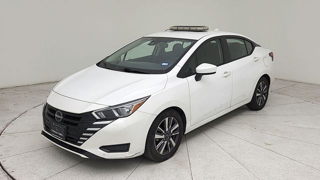 2024 Nissan Versa 1.6 SV