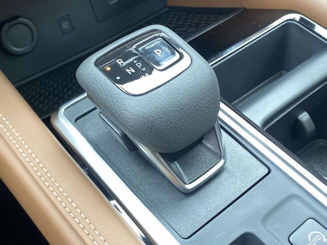 New 2026 Gray Nissan Platinum image 30