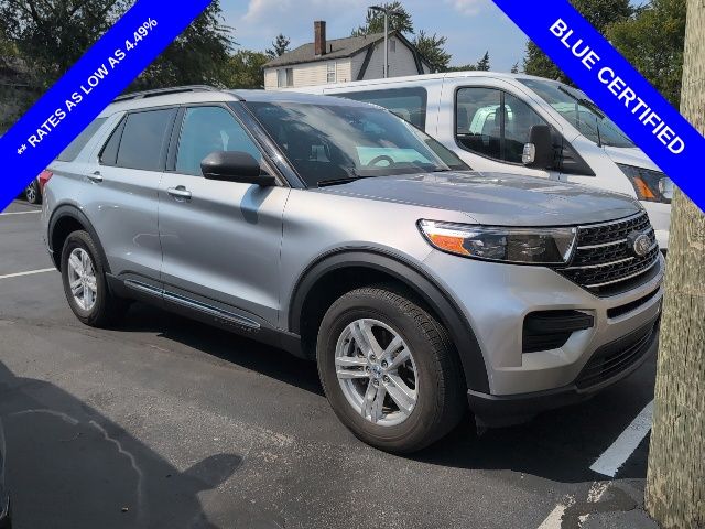 Iconic Silver Metallic 2023 Ford Explorer SUV / Crossover All-Wheel Drive Automatic