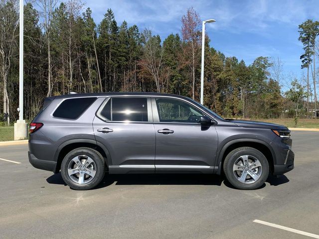 2025 Honda Pilot EX-L 11