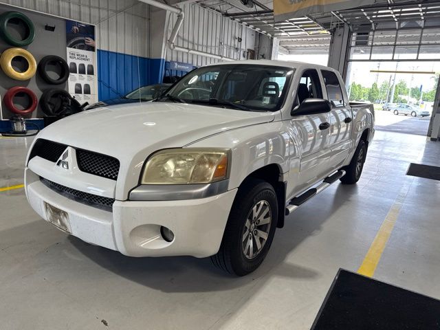 2007 Mitsubishi Raider Pickup Truck Rear-Wheel Drive 4-Speed Automatic Overdrive