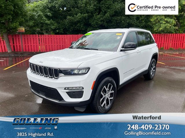 Bright White Clearcoat 2024 Jeep Grand Cherokee SUV / Crossover Four-Wheel Drive 8-Speed Automatic
