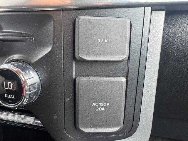 Used 2021 Blue Ford Lariat image 29